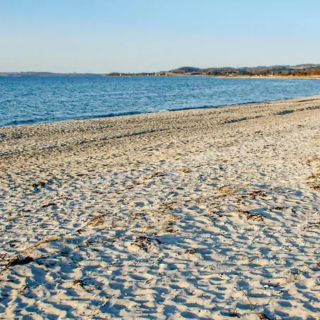 Three-bedroom Holiday In Holiday home *