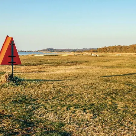 Three-bedroom Holiday In *