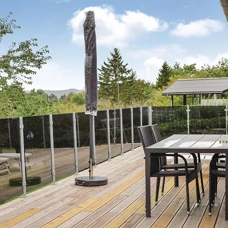 Three-bedroom Holiday In *